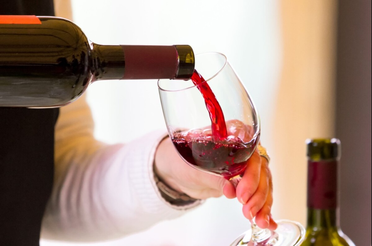 7 Must Know Tips for Serving Wine - Grape Adventures